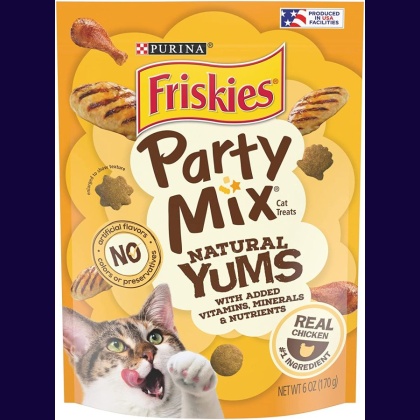 Friskies Party Mix Cat Treats Natural Yums With Real Chicken